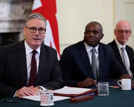 Keir Starmer Presides Over Cabinet Meeting Amid Increasing Strains Following Resignation of Senior Adviser